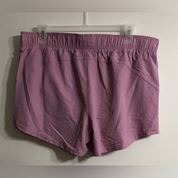 Women’s running short with mesh  pantie under two side pockets purple.XXL(20) - Picture 2 of 4